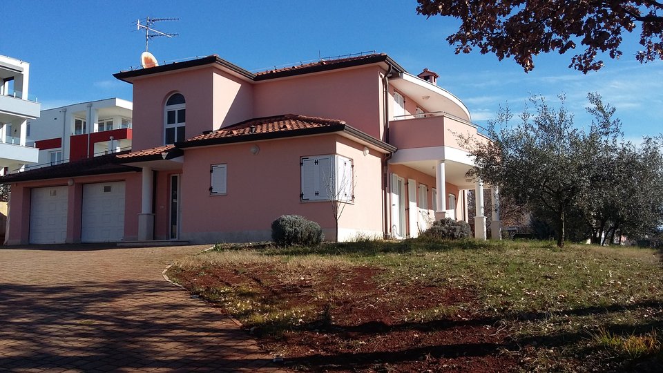 Haus, 325 m2, Verkauf, Novigrad
